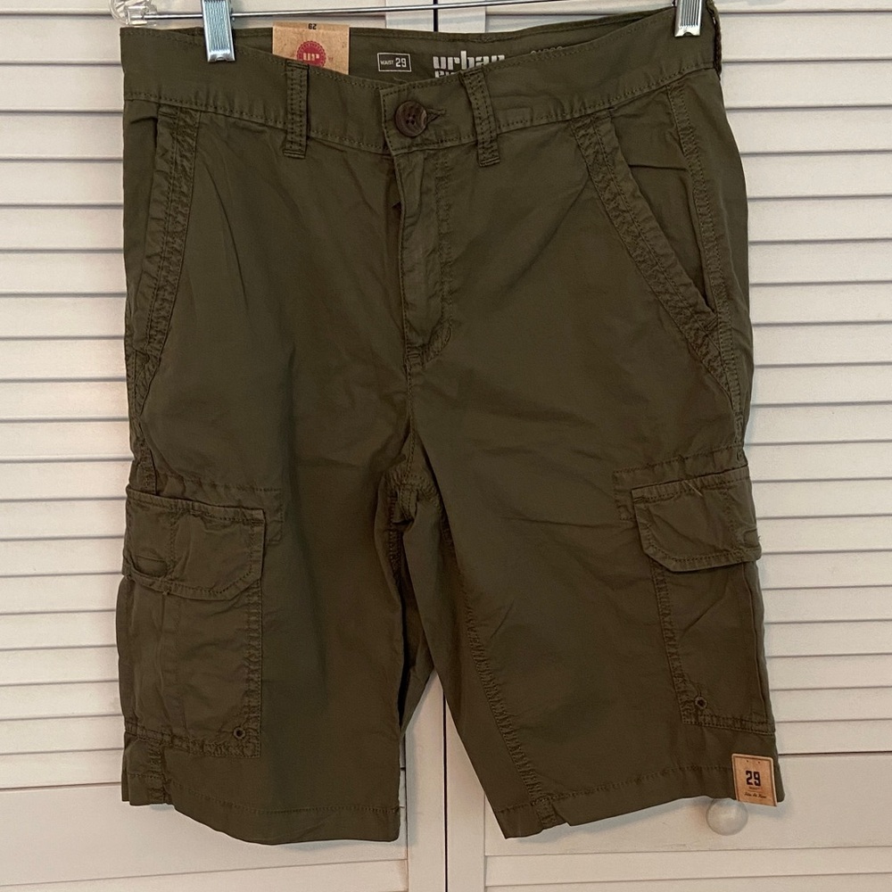 Urban Pipeline Dark Green Cargo Shorts for Men 29